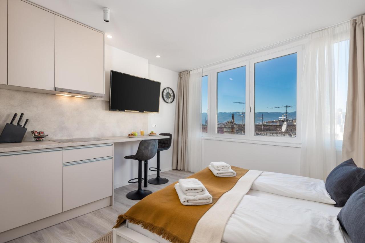 Apartments Penkala Риека Экстерьер фото