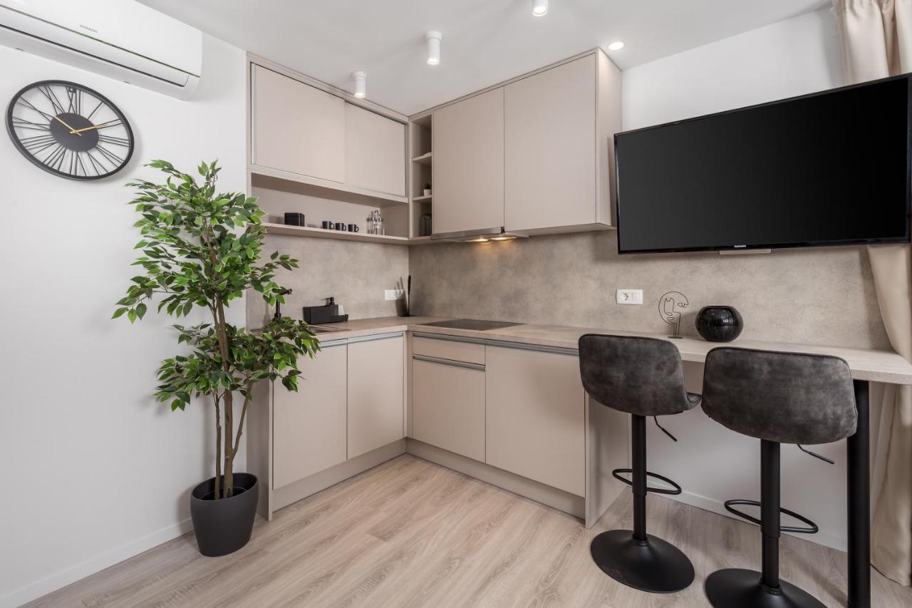 Apartments Penkala Риека Экстерьер фото