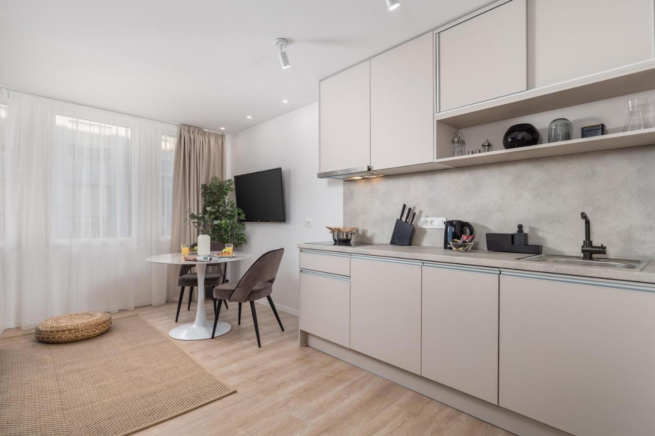 Apartments Penkala Риека Экстерьер фото