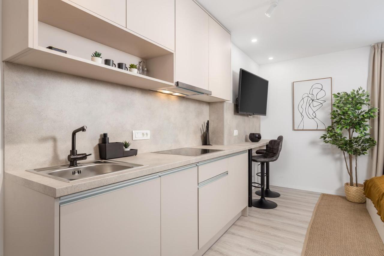 Apartments Penkala Риека Экстерьер фото