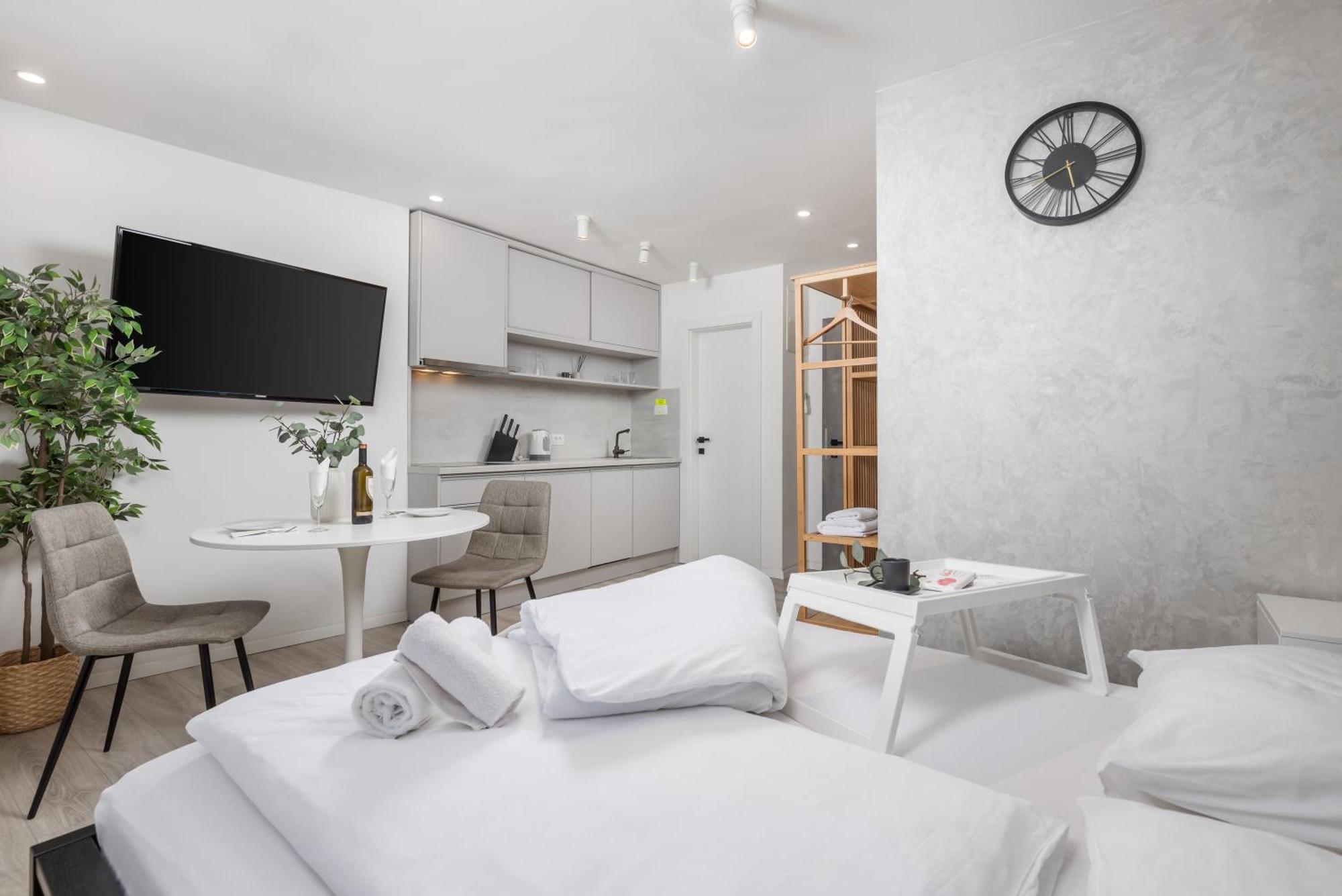 Apartments Penkala Риека Экстерьер фото